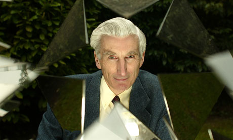 Photograph: David Sillitoe for the Guardian; Description: Martin Rees has won the 2011 Templeton prize for making an exceptional contribution to investigating life's spiritual dimension. 